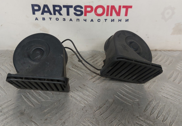Автомобильный клаксон LR014560 LAND ROVER