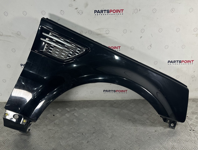 Боковая часть передняя правая LR015036 LAND ROVER