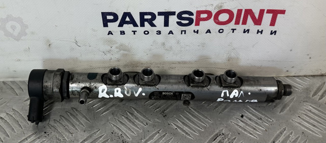 LR040877 LAND ROVER Распределитель топлива (рампа) левый купить в Украина