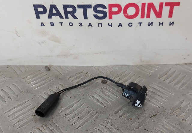 Форсунка омывателя лобового стекла LR048615 LAND ROVER