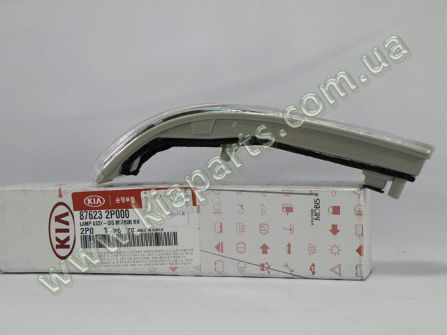Поворотник правый 876232P000 HYUNDAI