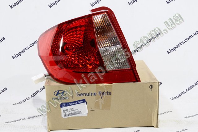 Задний левый стоп 924011C510 HYUNDAI