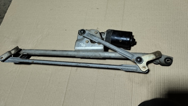 Мотор трапеции стеклоочистителя Opel Vectra B