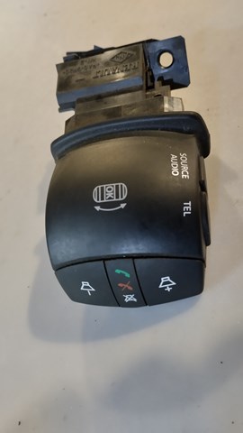 Переключатель подрулевой 255529492R RENAULT