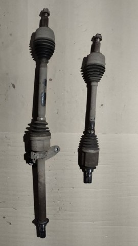 Полуось передняя левая 391013387R RENAULT