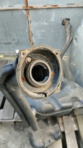 Защита топливозаливной горловины 6001550485 RENAULT