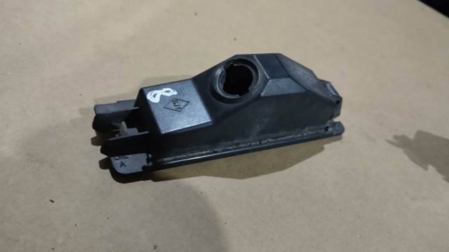 Фонарь освещения номера 8200957874 RENAULT