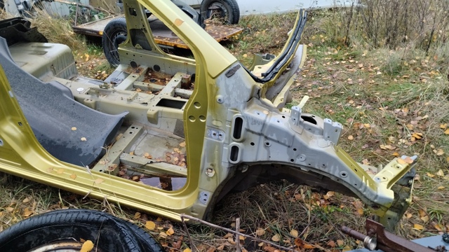 Опорный стакан пружины передней F41209U0M0 NISSAN