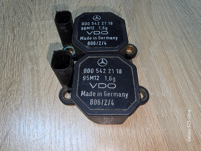 Датчик вертикального ускорения 0005422118 MERCEDES