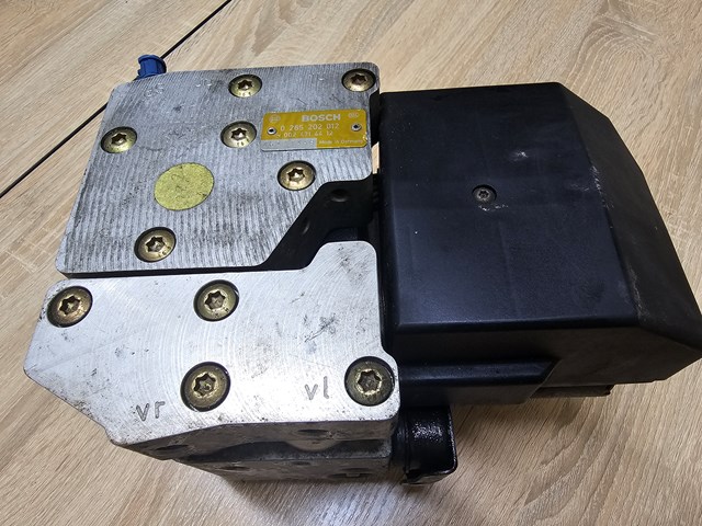 Блок ABS гидравлический 0024314412 MERCEDES