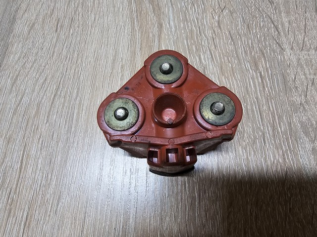 1234332422 BOSCH Бегунок распределителя зажигания купить в Хмельницкий