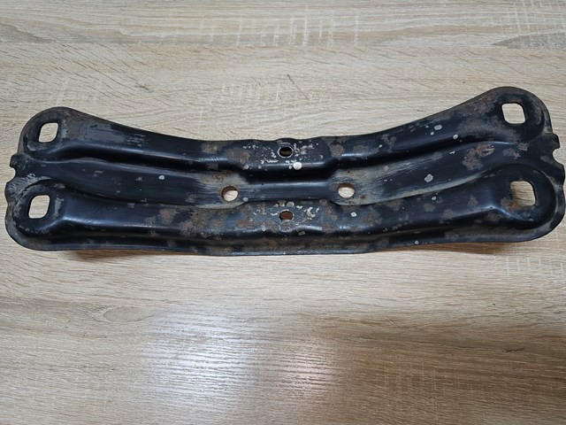 Кронштейн КПП 1402420901 MERCEDES