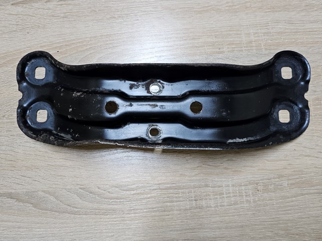MERCEDES 1402421001 Балка крепления коробки передач в наличии Каменское