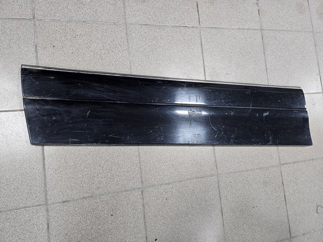 Накладка двери передней левой 1406907140 MERCEDES