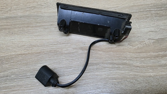 Ручка пятой двери, наружная 1J0827566L VAG