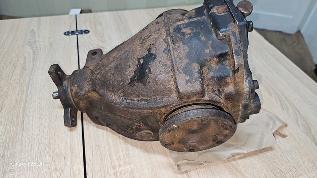 MERCEDES 2103503614 Задний редуктор в наличии Кривой Рог