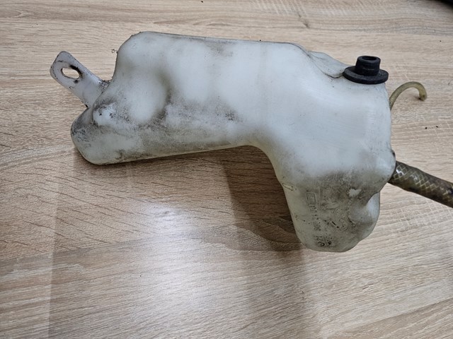 Бачек омывателя фар 2118602160 MERCEDES