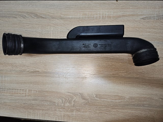 Патрубок дроссельной заслонки 6041400912 MERCEDES