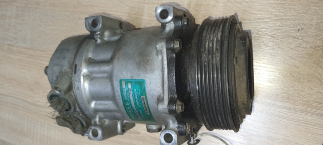 Компрессор системы кондиционирования 7700859676D RENAULT