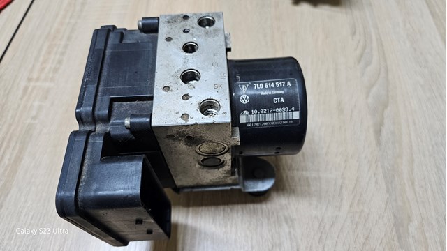 Блок управления АБС  7L0614517A VAG