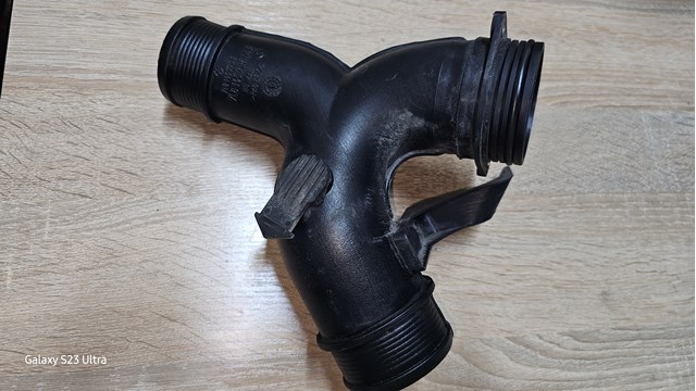 Шланг интеркуллера 7L6145795AB VAG