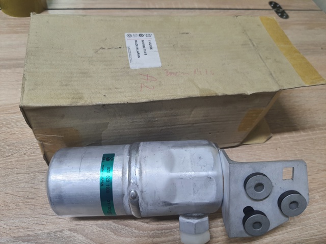 Осушитель кондиционера 8Z0820193B VAG