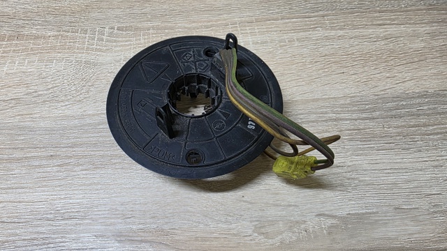 Кольцо подушки безопасности A1684600049 MERCEDES
