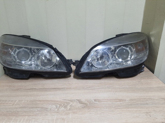 Фара A2048208561 MERCEDES
