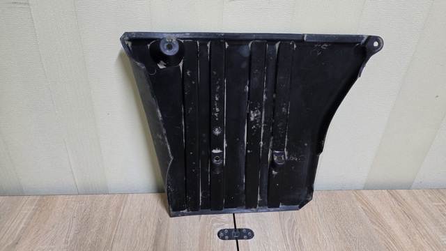 Защита картера двигателя A2105242330 MERCEDES