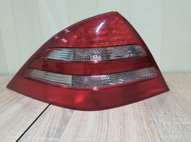 Левый стоп A2158200164 MERCEDES