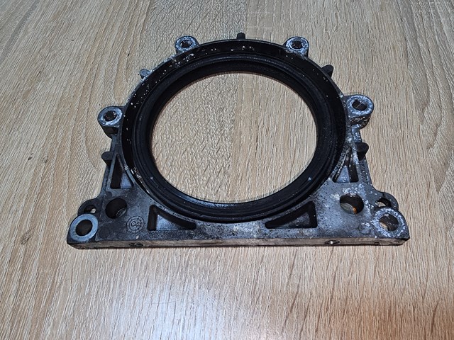 Сальник коленвала двигателя, задний Mercedes Sprinter I 2-t