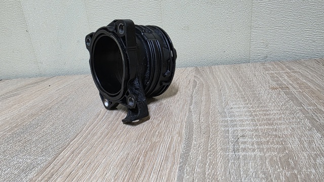 Патрубок дроссельной заслонки A6420900244 MERCEDES