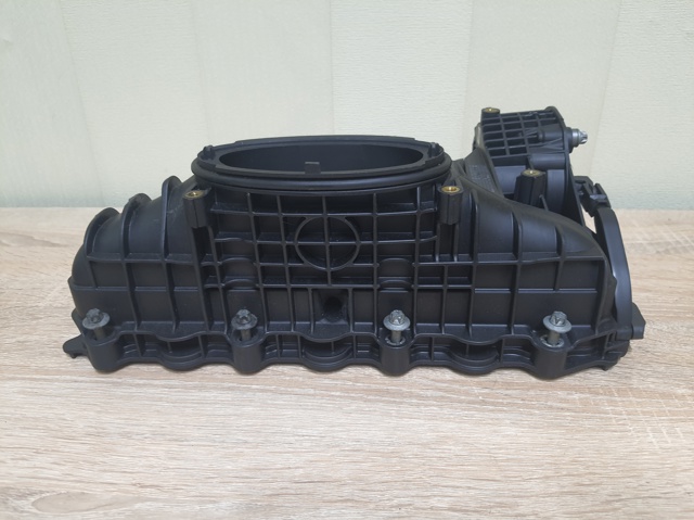 Коллектор впускной A6510900037 MERCEDES