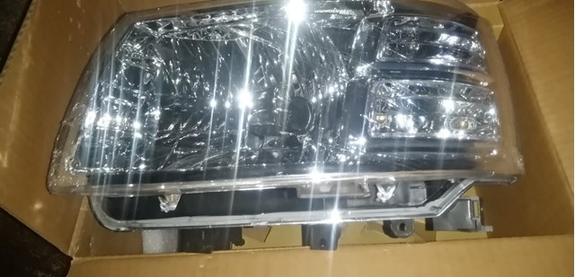 4952651 FORD Фара правая купить в Николаев