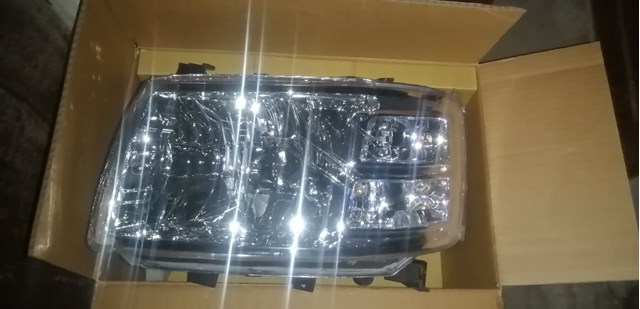 FORD 4968448 Фара левая в наличии Полтава