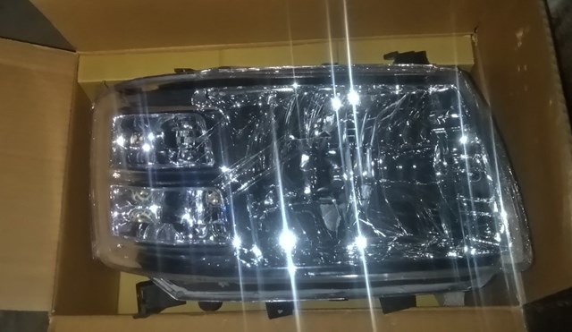 FORD 4968448 Фара левая в наличии Николаев
