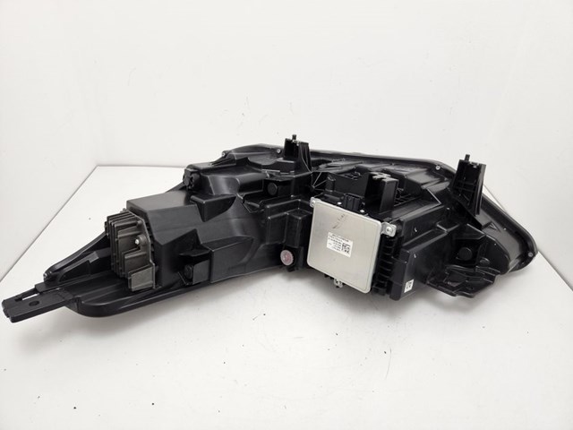 33100TYAA01 HONDA Фара правая купить в Житомир