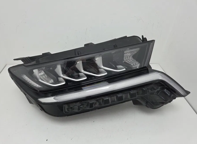 Фара передняя правая 92102R5200 HYUNDAI