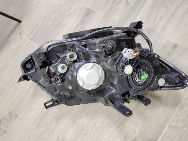 260606FP1A NISSAN Левая фара купить в Киев