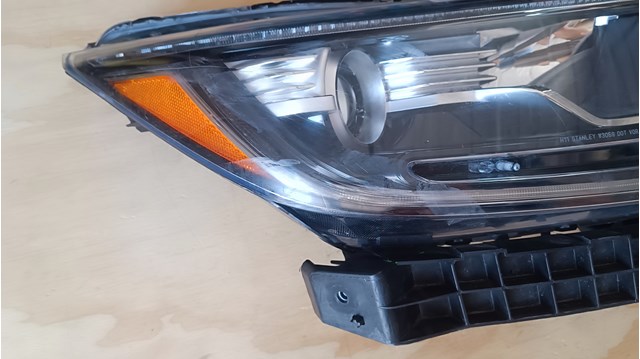 HONDA 33100TLAA01 Правая фара в наличии Кривой Рог