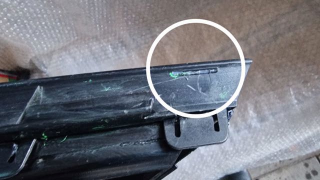 BMW 51117464490 Заглушка (решетка) противотуманных фар бампера переднего правая в наличии Киев