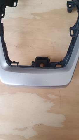 5880542080 TOYOTA Накладка декоративная центральной консоли купить в Хмельницкий