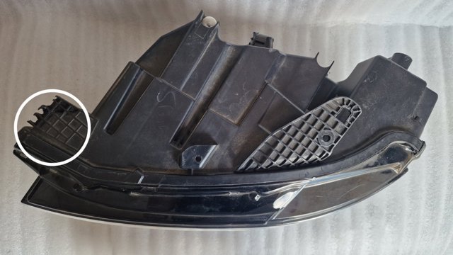 CHRYSLER 68584659AC в наличии Ровно