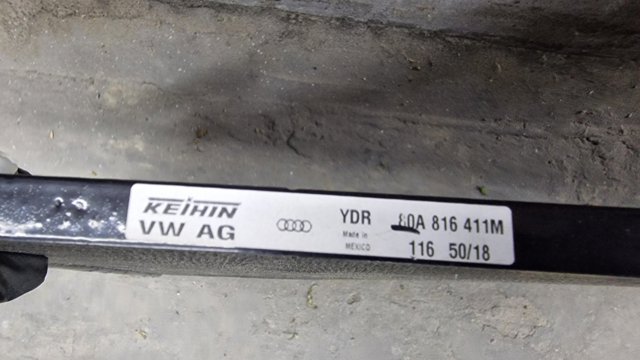VAG 80A816411M Радиатор кондиционера в наличии Николаев