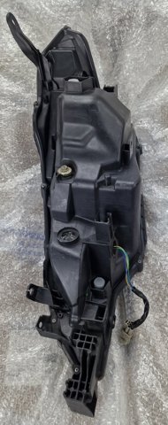 8111002M70 Правая фара купить Днепр