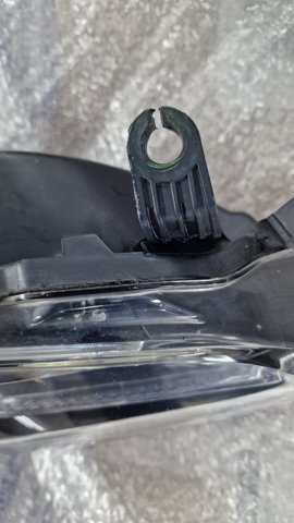 8111002M70 TOYOTA Фара правая купить в Днепр