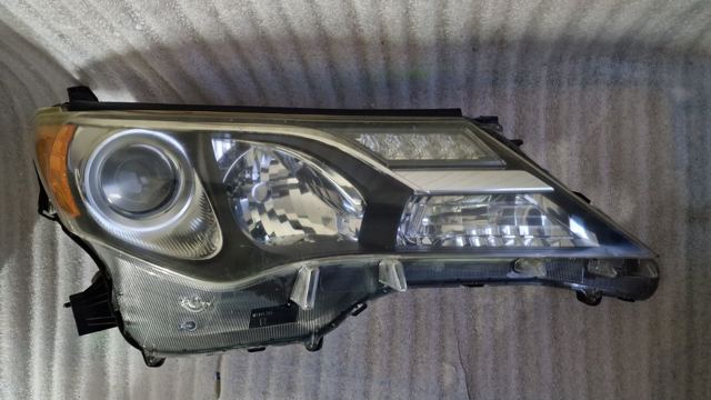 811100R042 Фара правая купить Харьков