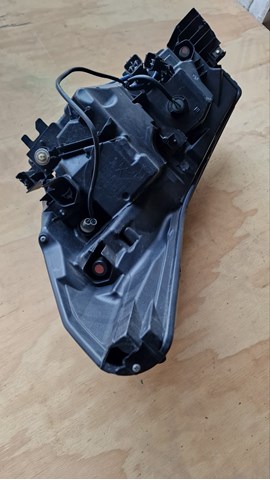 84001SJ060 SUBARU Фара правая купить в Каменское