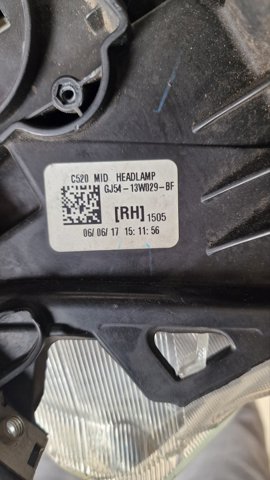 FORD GJ5413W029BF Фара правая в наличии Черкассы