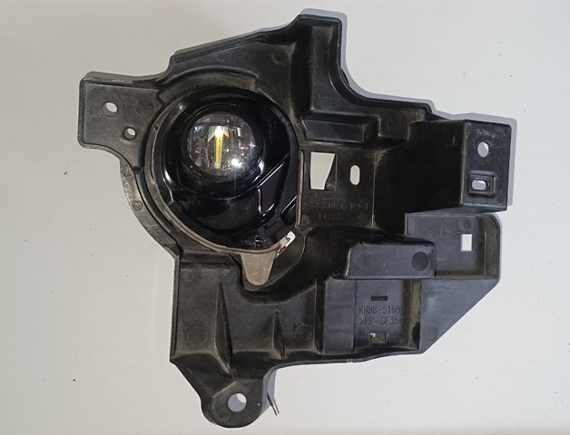 Крепление противотуманки правой KB8B51684 MAZDA